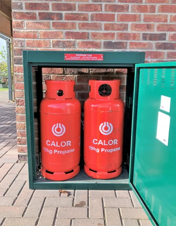 19kg cabinet open